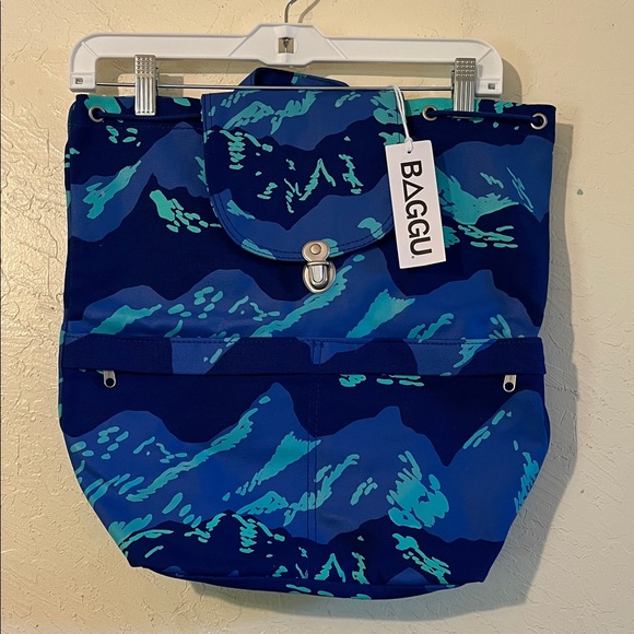 BAGGU Night Mountain Navy and Teal Mountain Backpack - Picture 1 of 9